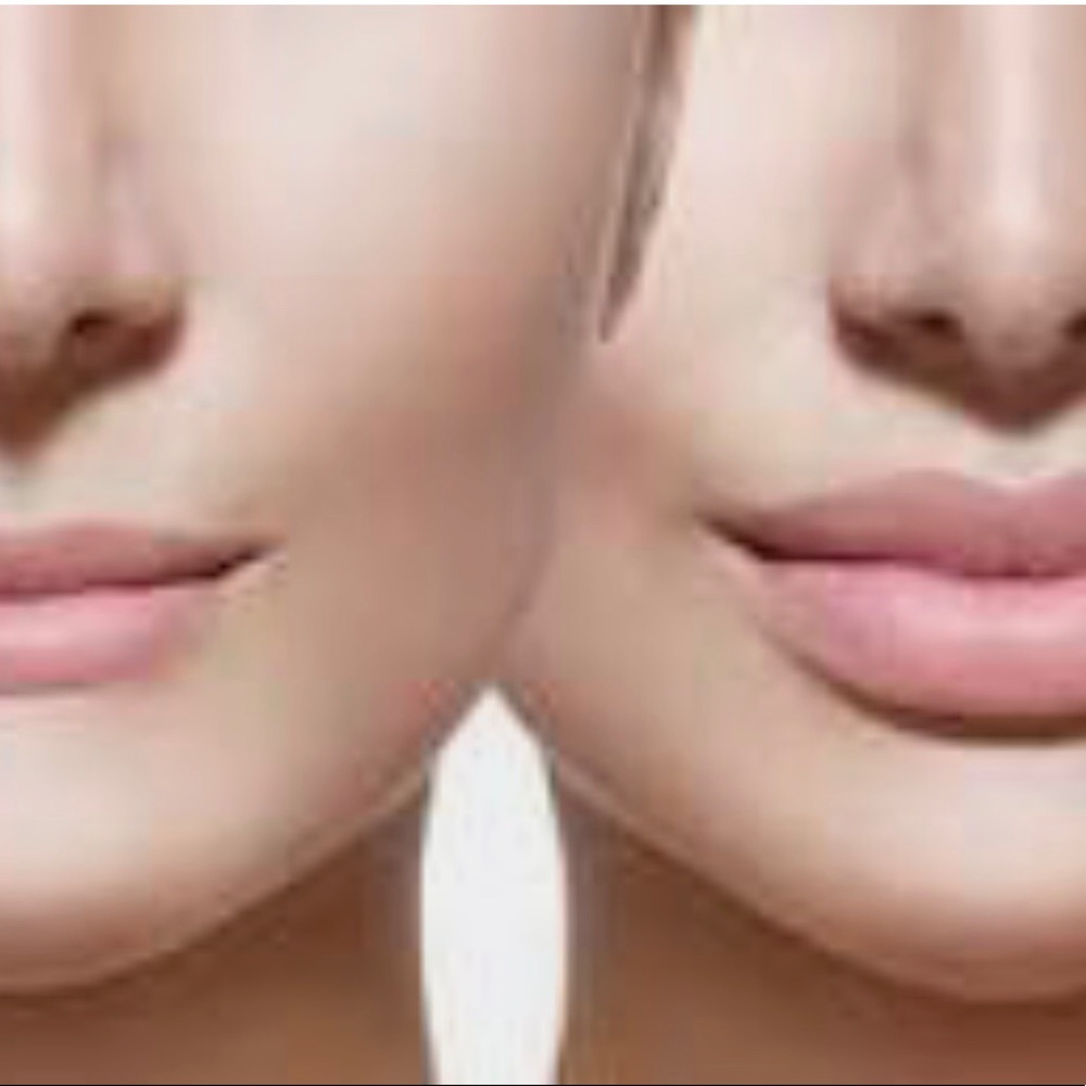Natural lip plumping mask 👄